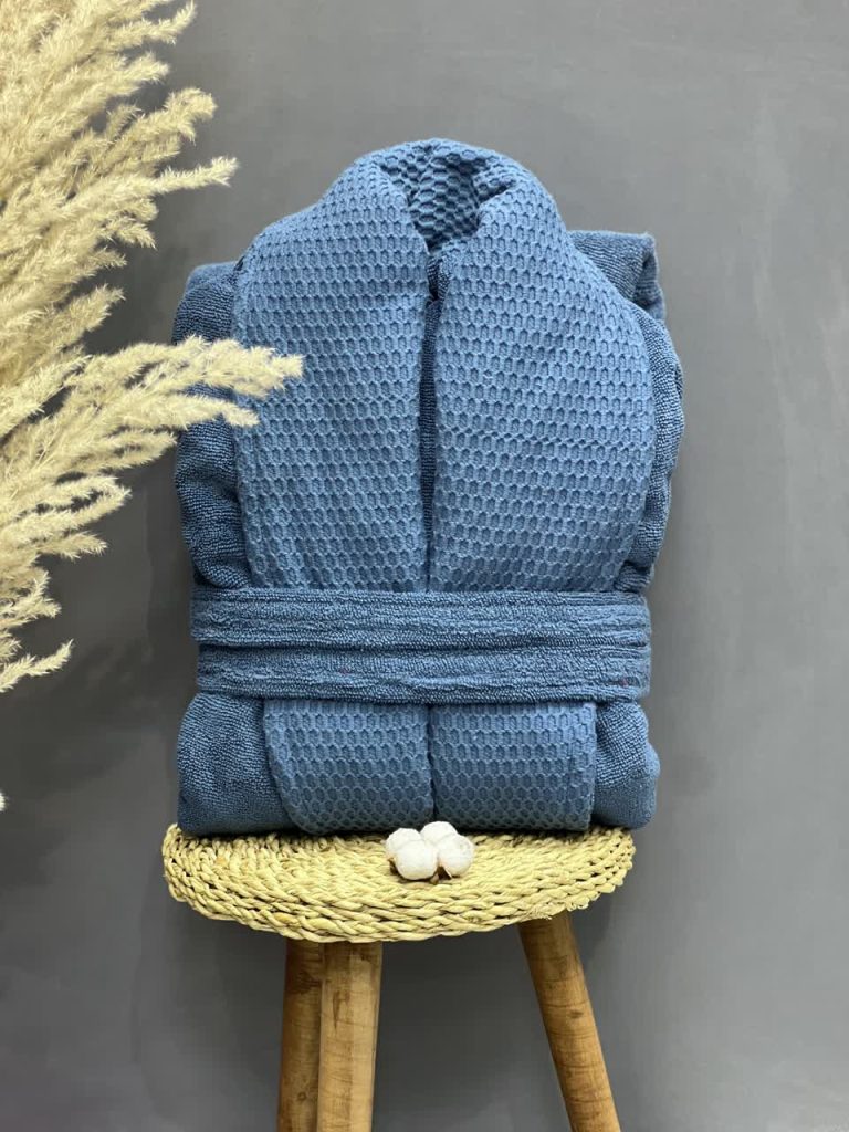 حوله تنپوش نخی